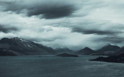 The Discouraged Counselor and the Glory of God